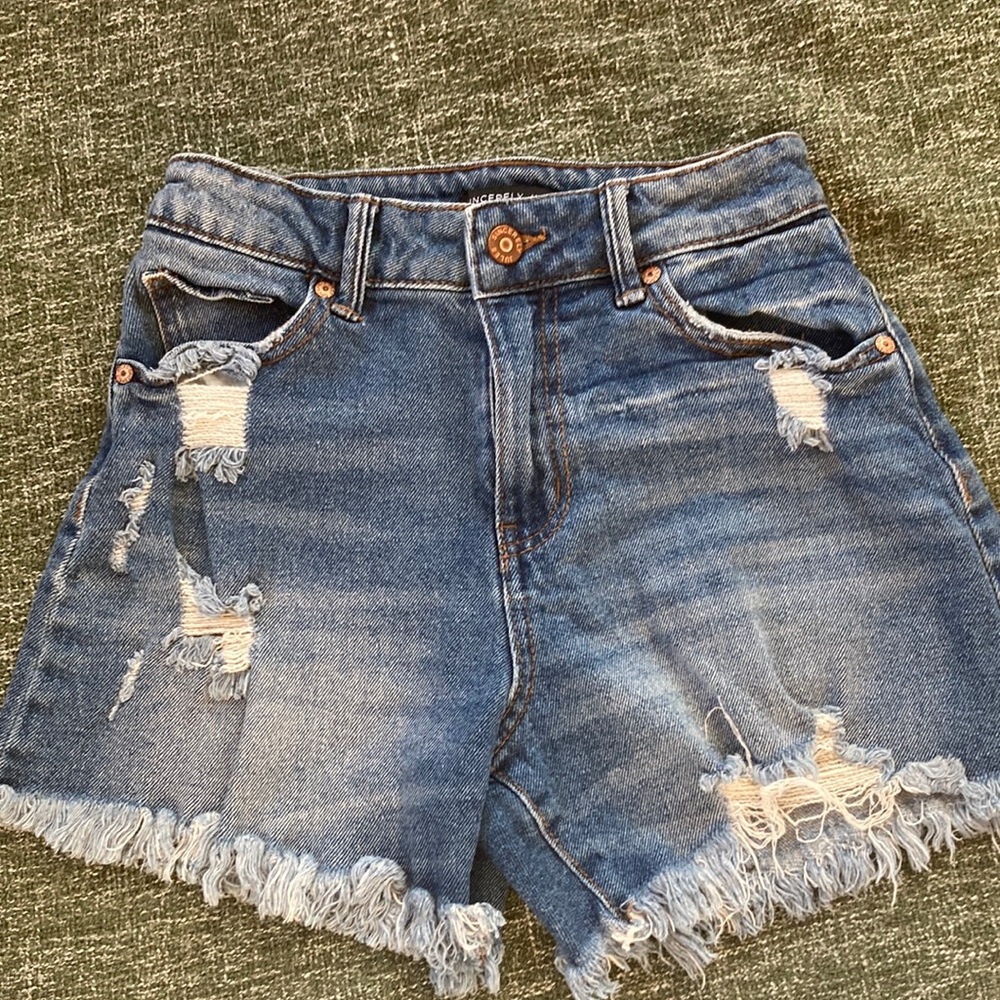 Sincerely Jules jean shorts size womens 1- great condition!